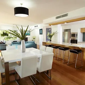 Aparthotel Maggies Beachfront