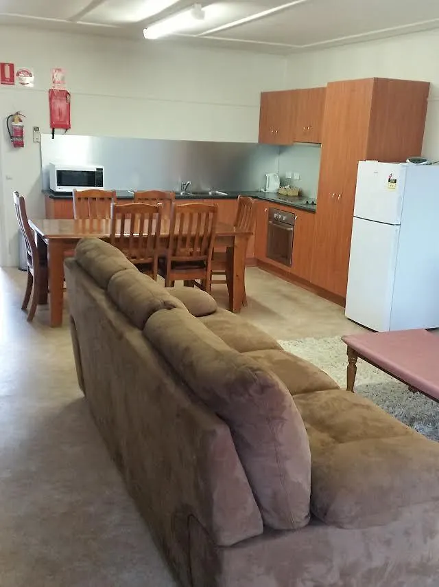 Augathella Palms Motel 4*,